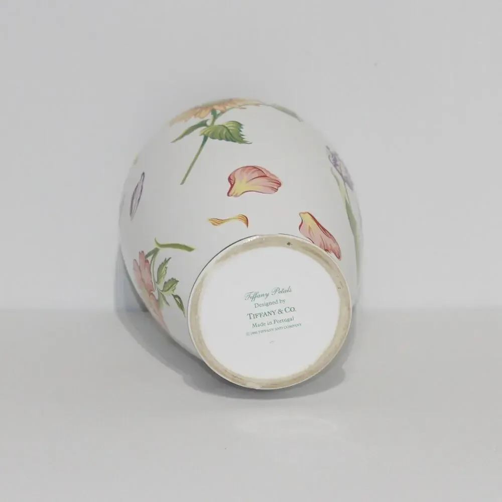 Tiffany & Co. 'Tiffany Petals' Ceramic Vase 1998 Made in Portugal